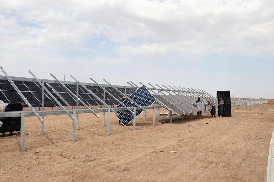 ۲۸۴ نیروگاه خورشیدی در شهرستان زاوه به شبکه سراسری وصل شده است ۲۸۴ نیروگاه خورشیدی در شهرستان زاوه به شبکه سراسری وصل شده است