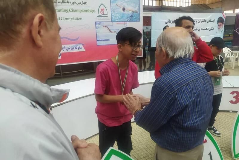 شناگر بوشهری در اردوی تیم ملی نابینایان شناگر بوشهری در اردوی تیم ملی نابینایان