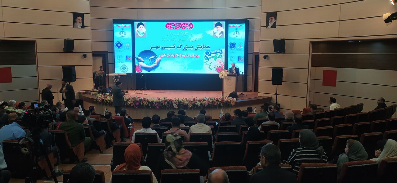 نیکوکاران چهارمحال و بختیاری ۵۰ میلیارد ریال برای کمک به زندانیان کمک کردند