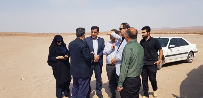 تیم مدیران نهاد ریاست جمهوری از پروژه فرودگاه قم بازدید کردند