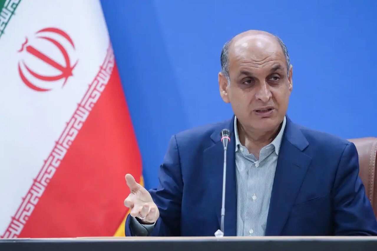 استاندار: ۲۵۰۰ میلیارد ریال برای جبران واحدهای تولیدی آسیب دیده گیلان تصویب شد استاندار: ۲۵۰۰ میلیارد ریال برای جبران واحدهای تولیدی آسیب دیده گیلان تصویب شد