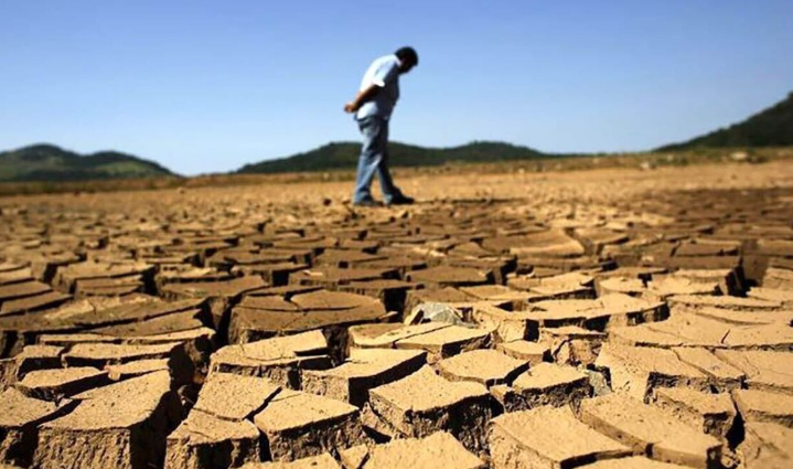 ساخت بتن، فاجعه فرونشست زمین و بلعیدن آب قابل شرب کشور