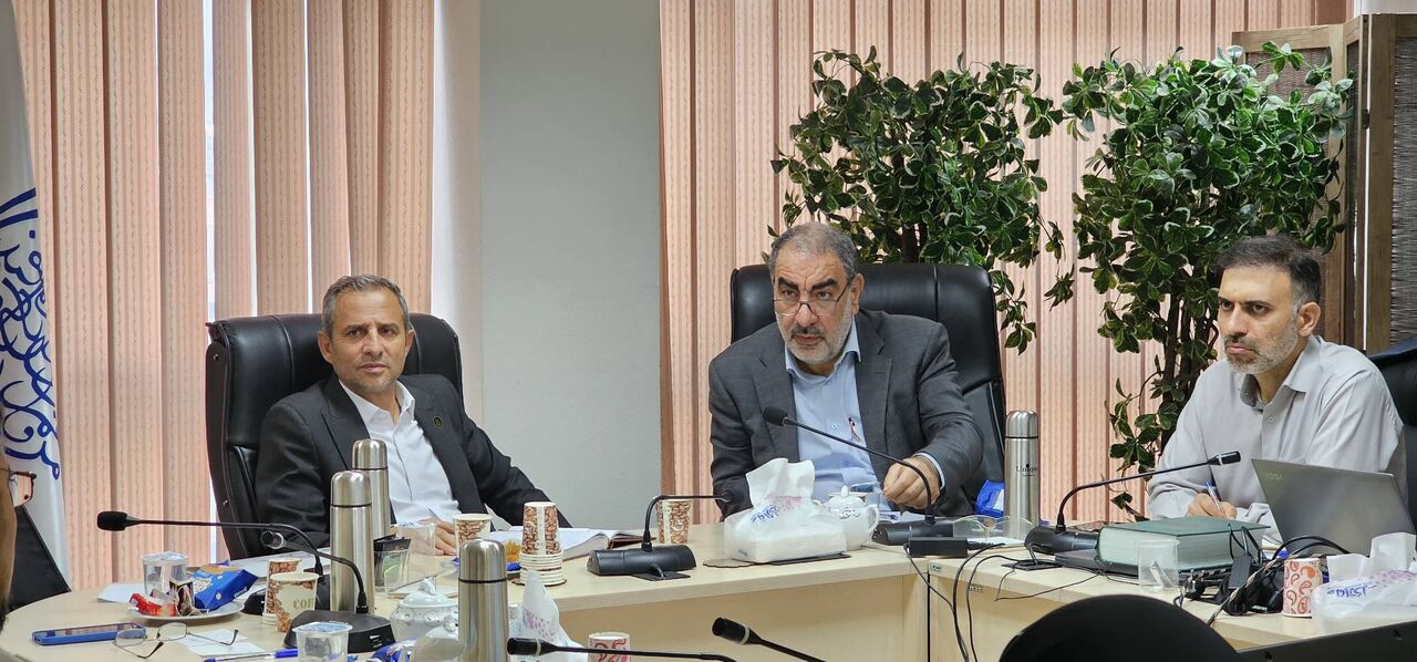 لزوم بازنگری در سیاست‌ها و استفاده از ظرفیت نخبگان برای توسعه علم