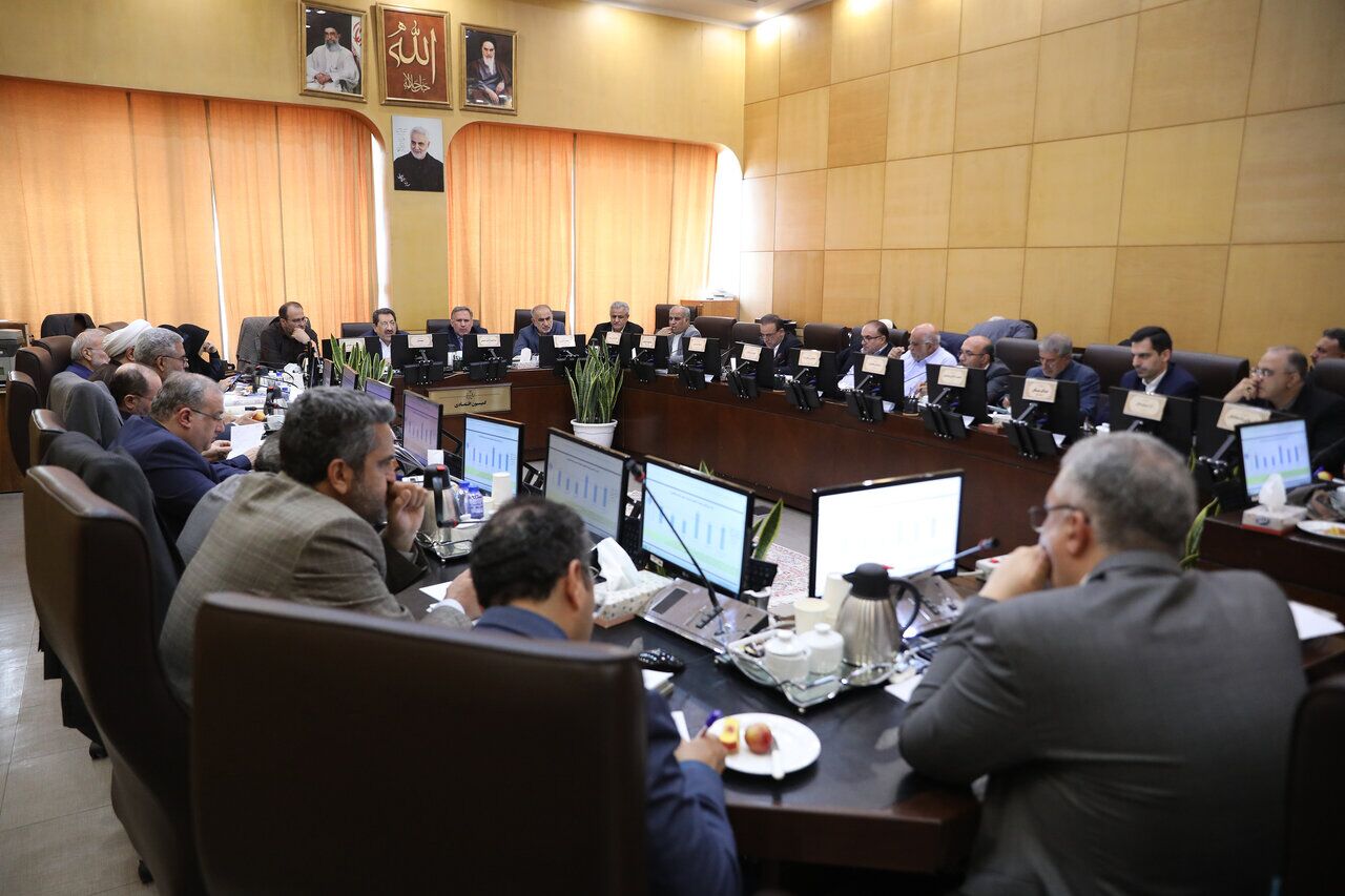 کلیات لایحه حذف ۴ صفر از پول ملی کشور در کمیسیون اقتصادی مجلس تصویب شد