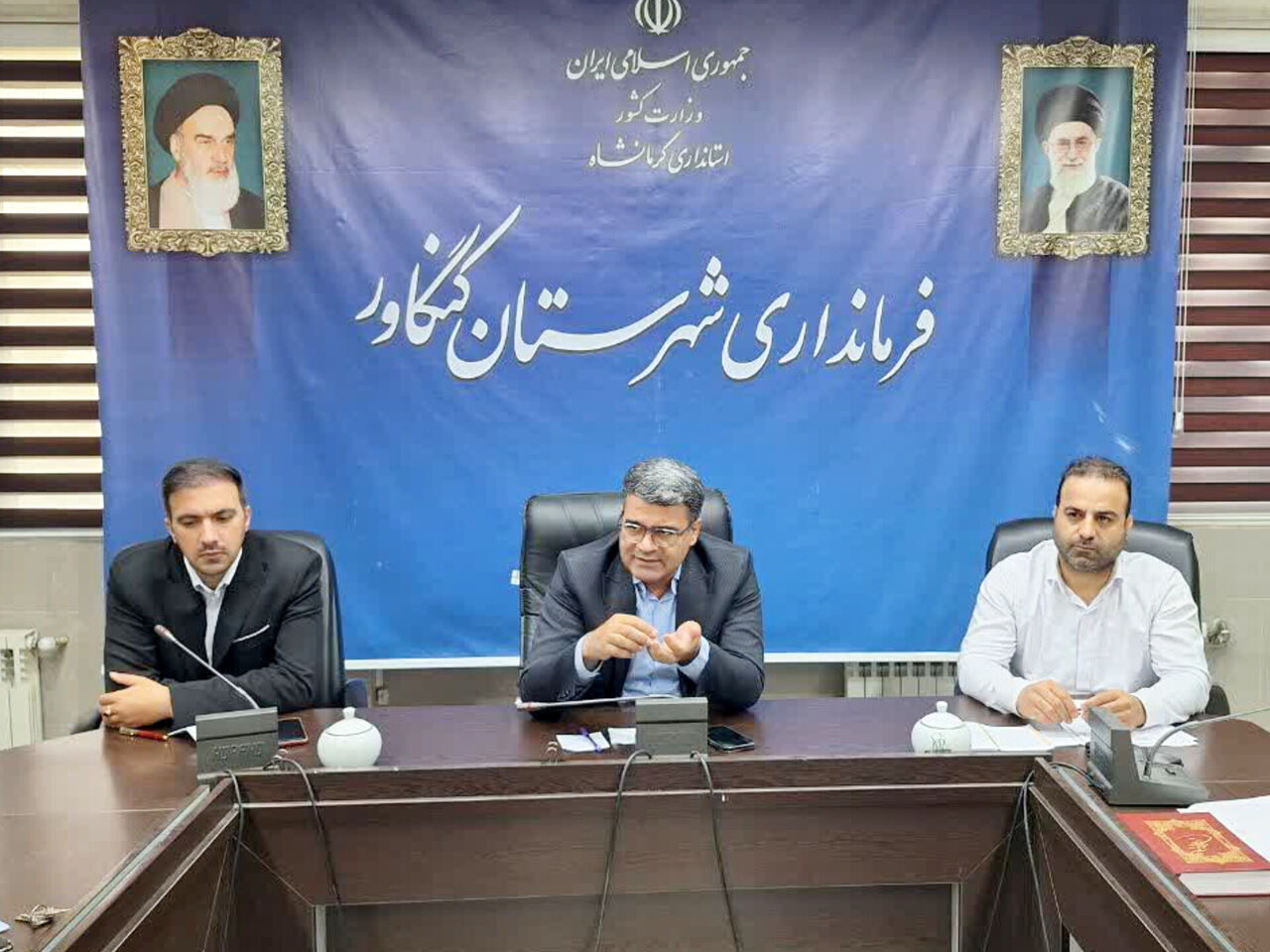 فرماندار کنگاور بر تسریع در اجرای پروژه های مسکن شهرستان تأکید کرد