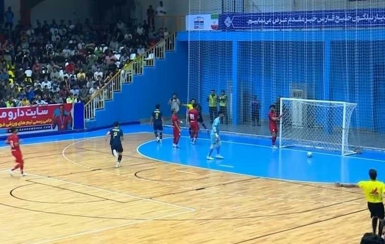 هفته دوم لیگ برتر فوتسال؛ پیروزی فولاد زرند ایرانیان در برابر فولاد هرمزگان