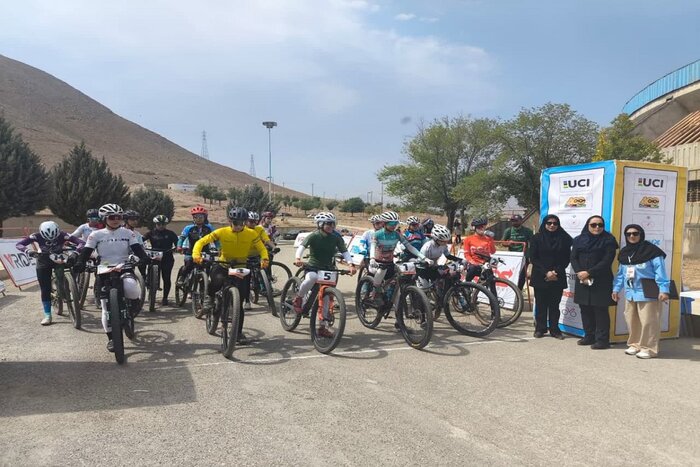 پیروزی مقتدرانه دختران دوچرخهسوار خراسان جنوبی در میدان قهرمانی کشور