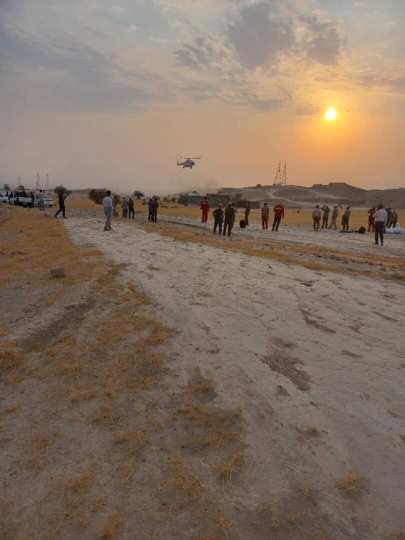 مهار حریق در گیسکان استان بوشهر همچنان ادامه دارد مهار حریق در گیسکان استان بوشهر همچنان ادامه دارد