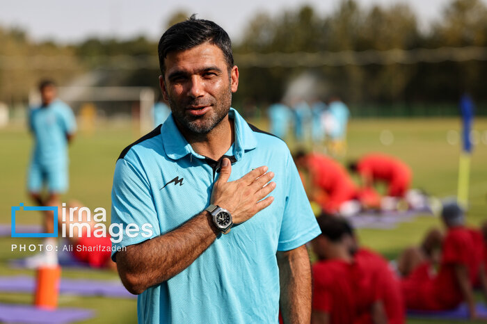 پیروانی: تیم امید از فضای مجازی دور شود/ روانخواه به وعدهها دل نبندد