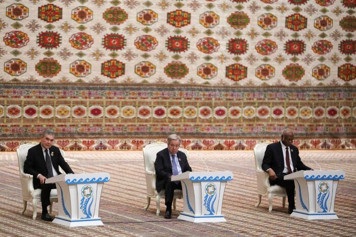 عارف: ایران بستر لازم برای دسترسی همسایگان به بازارهای جهانی را فراهم کرده است