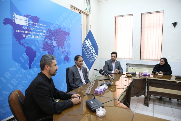 معاون درمان علوم پزشکی مشهد: خدمات رایگان و خرید تجهیزات گران چالش حوزه سلامت است