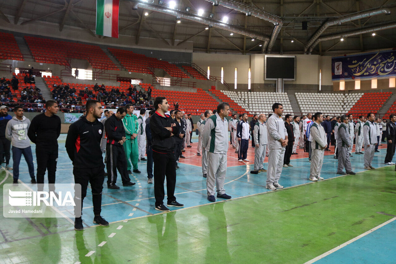نماینده مجلس: صنایع بزرگ، حامی ورزش باشند