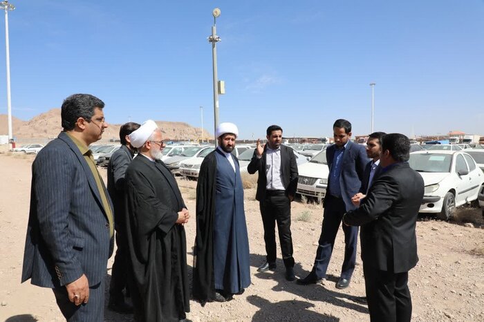 استانداردسازی پارکینگ اموال توقیفی در کرمان/ ۳۴۰ خودرو به مزایده میرود