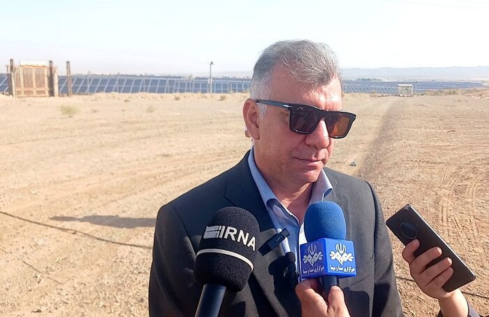 آغاز عملیات احداث ۲ نیروگاه خورشیدی ۹۵ مگاواتی در شهرک صنعتی شمسآباد