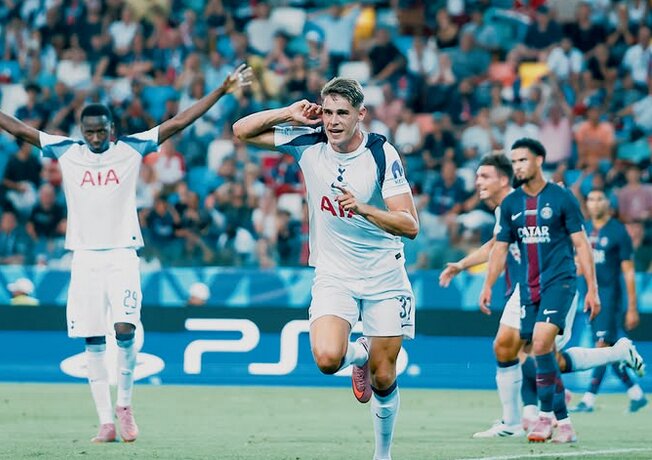 بازگشت رویایی پاریس؛ شکار جام از چنگ تاتنهام