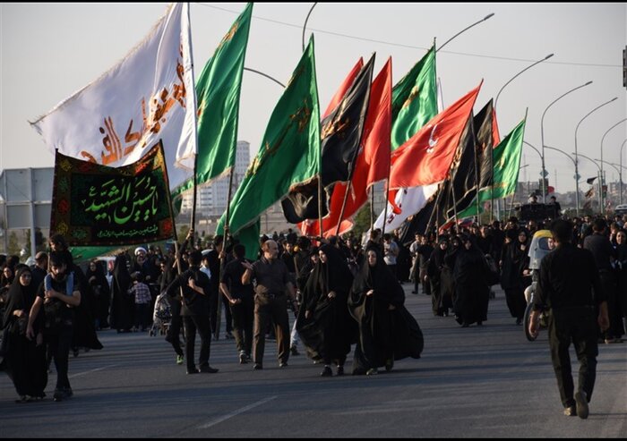 جاماندگان اربعین در قم تجدید عهد کردند