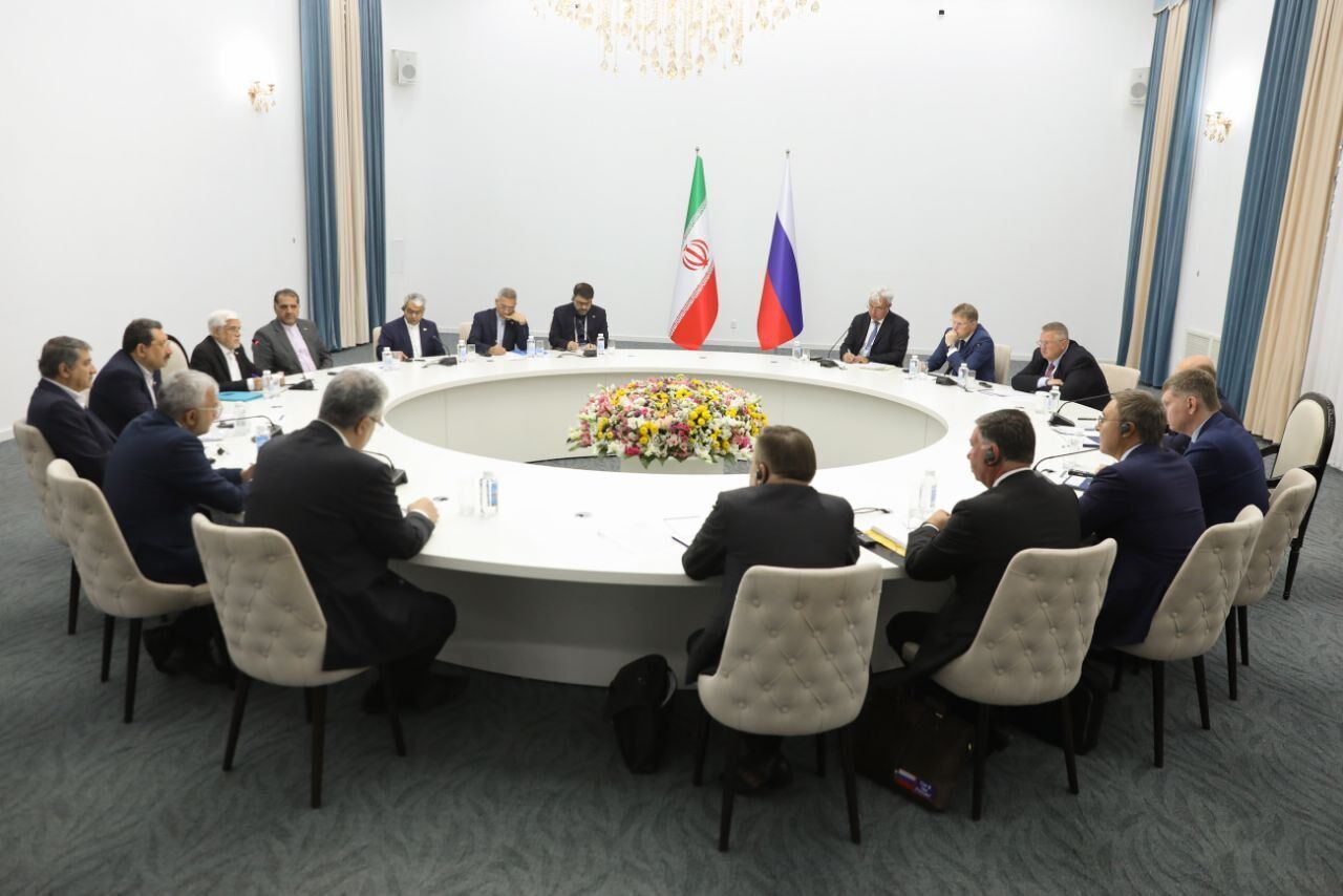 Aref: Iran’s strategic approach is based on non-interference by foreign countries and forces