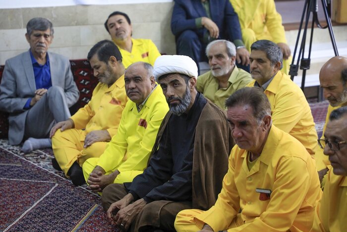 امام جمعه بیرجند: هوشیاری امت اسلامی تنها راه مقابله با استعمار جهانی است