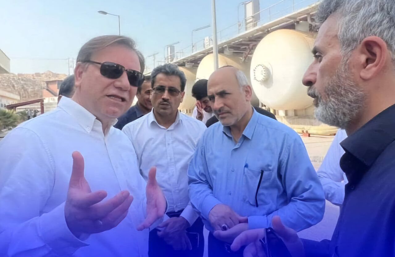 استاندار بوشهر: تکمیل آب‌شیرین‌کن‌ها و بهسازی شبکه‌های آبرسانی در اولویت استان است
