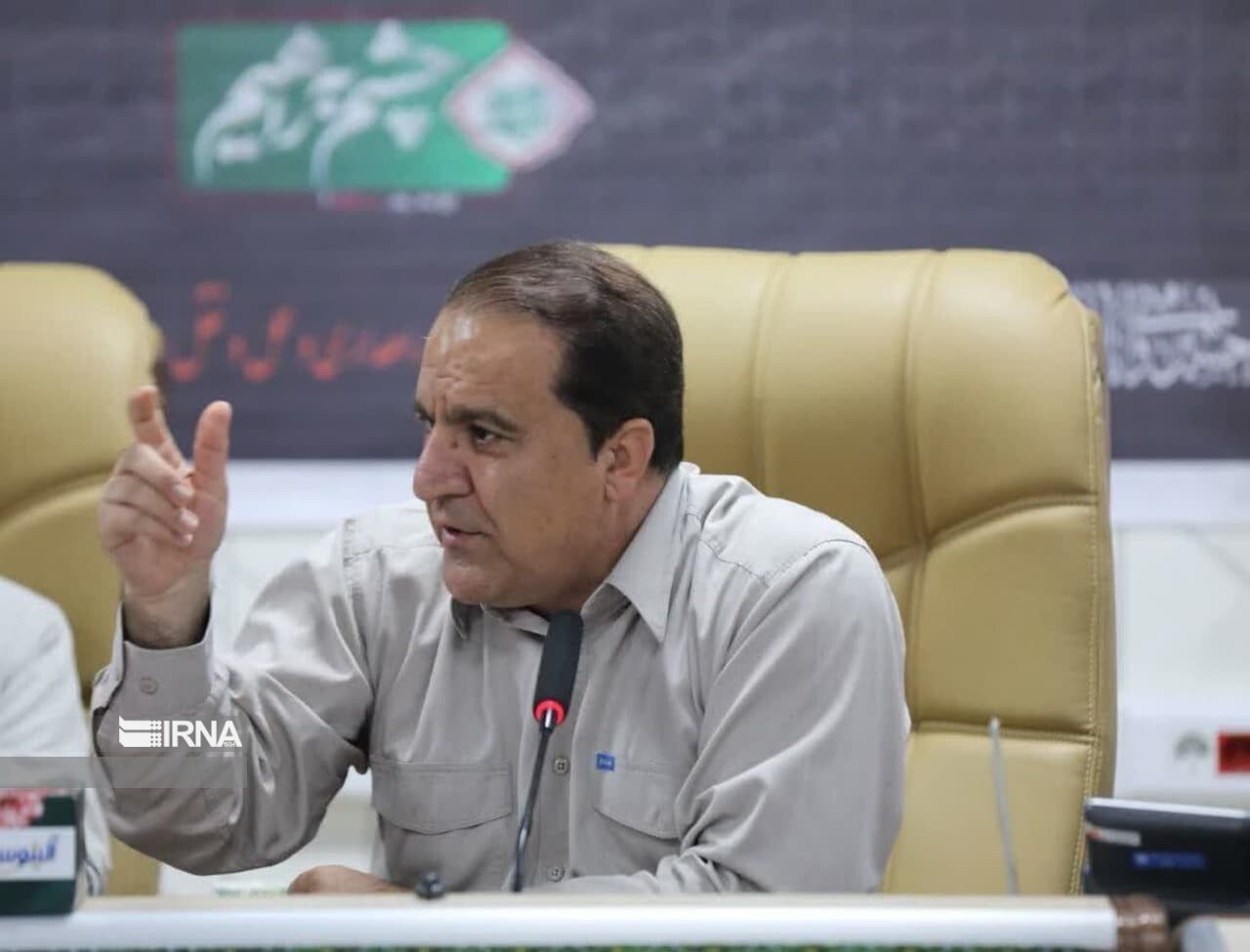 استاندار ایلام: دستگاهها برای خدمترسانی شایسته به زائران اربعین بسیج شوند