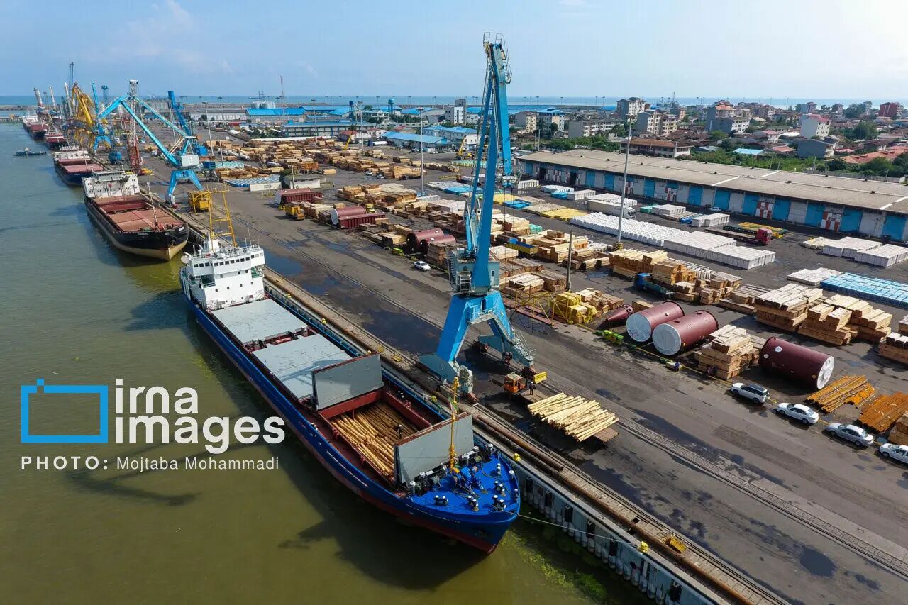 فرسودگی سیستم نظارت الکترونیک از چالش‌های جدی مبادی تجاری خوزستان