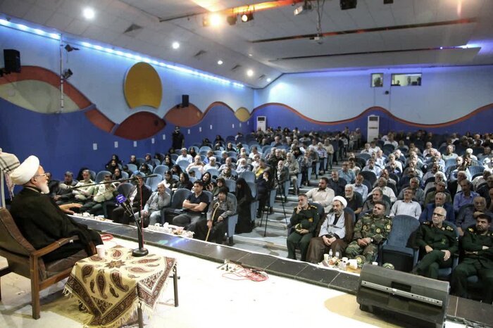 نماینده ولی‌فقیه در استان: حق کرمانشاه در توسعه ادا نشده است