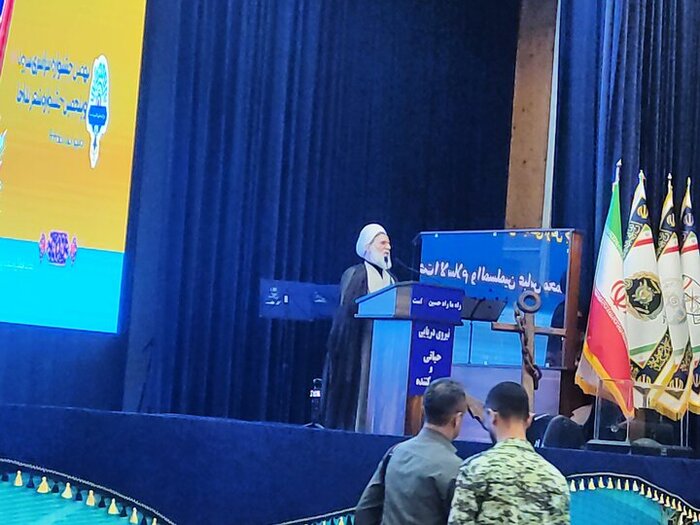 چراغ هنر در ارتش جمهوری اسلامی ایران روز به روز شعله ور تر می شود + فیلم