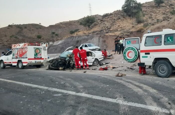 تصادف زنجیرهای در جاده جیرفت با ۲ کشته و ۷ مصدوم