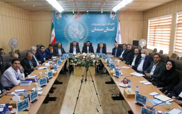 نماینده ولی فقیه در سمنان:‌ نظام تربیتی پاسخگوی تفاوت‌های نسلی باشد