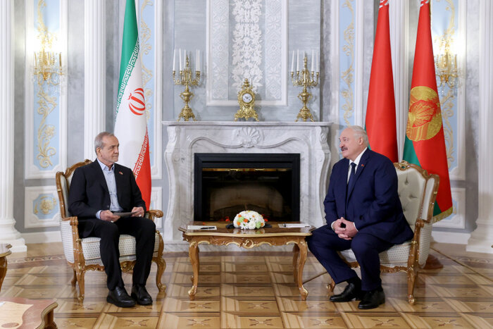 ایران و بلاروس در مسیر توسعه روابط اقتصادی و مقابله با یکجانبهگرایی و تحریم ها