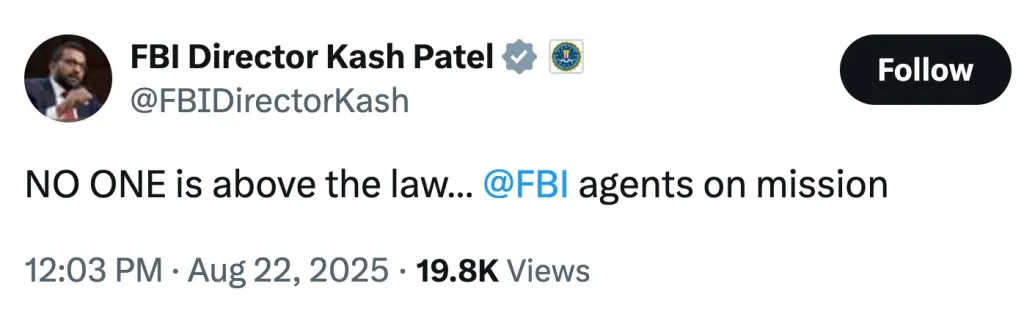 یورش نیروهای افبیآی به خانه جان بولتون