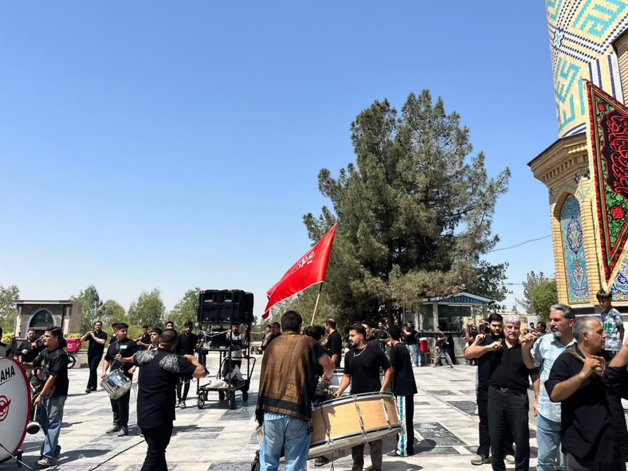 آستان مقدس امامزادگان ابراهیم و اسماعیل(ع) کهریزک میزبان عزاداران روز ۲۸ صفر
