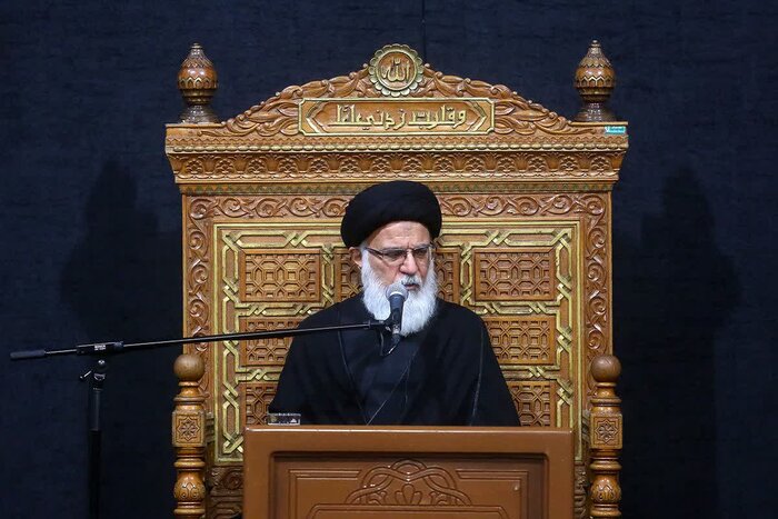 قم در سالروز رحلت پیامبر اسلام(ص) و سبط اکبرش غرق در ماتم است