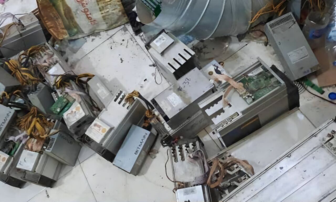 شناسایی و جمعآوری ۴۵ مرکز استخراج غیرمجاز رمزارز در بوشهر شناسایی و جمعآوری ۴۵ مرکز استخراج غیرمجاز رمزارز در بوشهر