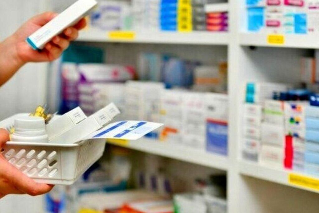تکرار گلایه انجمن داروسازان کرمان از پرداخت نشدن تعهدات بیمه‌ها
