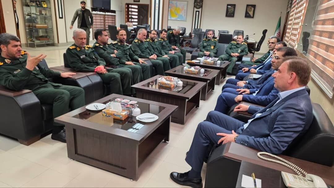 سپاه بوشهر در عرصه سازندگی پیشتاز کشور است سپاه بوشهر در عرصه سازندگی پیشتاز کشور است