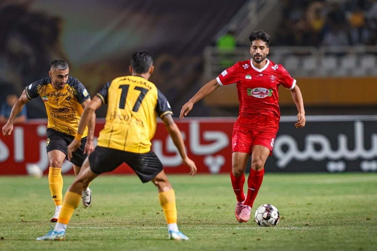 ترکیب منتخب هفته دوم لیگ تحت تاثیر تقابل سرخابی‌ها با اصفهانی‌ها