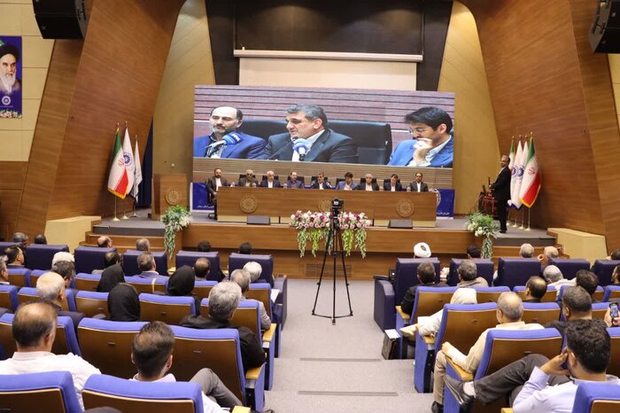 استاندار: توسعه انرژی پاک در سمنان طی نشستی با رییس جمهور پیگیری شد
