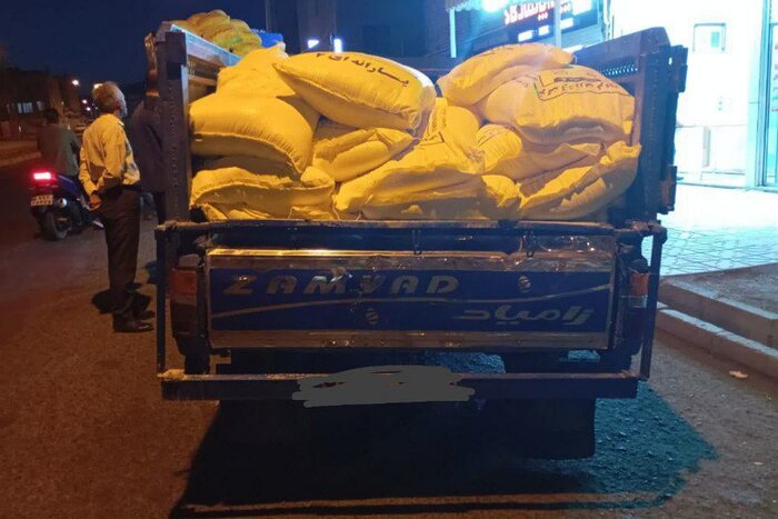 توقیف ۴۲۰ کیسه آرد تقلبی در بیرجند؛ برخورد قاطع با متخلفان