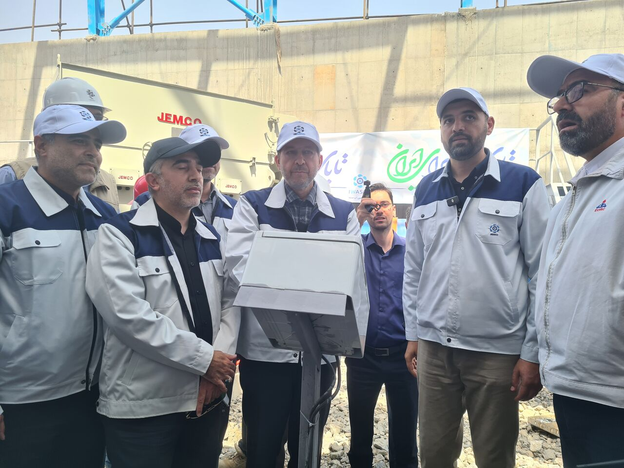 طلوع امید در اصفهان، روایتی از پیوند آب و آفتاب