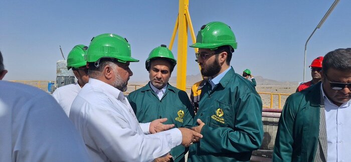 مشاور وزیر تعاون: طلای تفتان باید اشتغال و منافع مردم منطقه را تامین کند