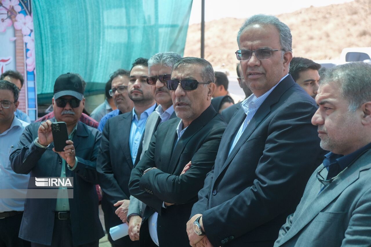 تکمیل بزرگراه زاهدان - خاش تا سال ۱۴۰۵ ؛ چابهار به هاب ترانزیتی شرق ...