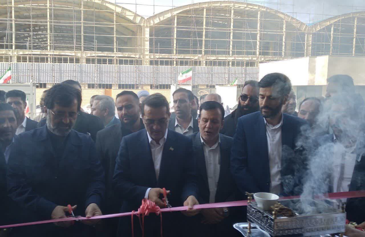 خط تولید پولیمری با حضور معاون رئیسجمهور در قم گشایش یافت