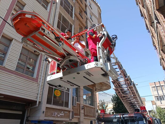 نبردی بیادعا در قلب آتش