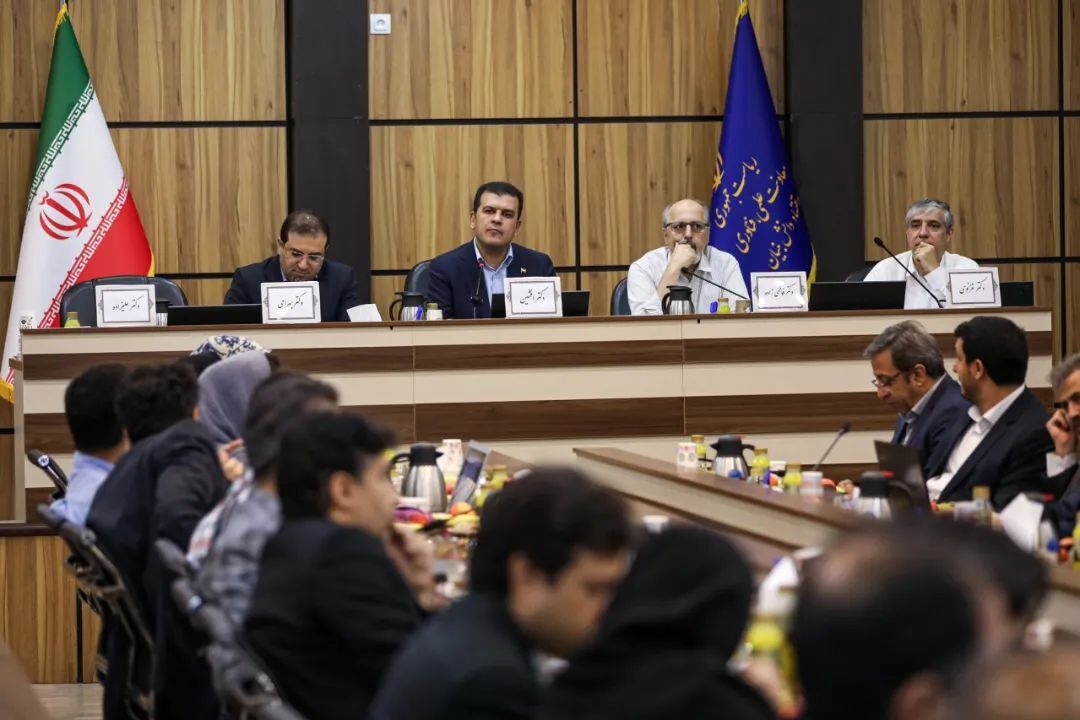 واکاوی ضعفهای فنی و چالشهای دستیاران هوش مصنوعی در دستگاههای اجرایی