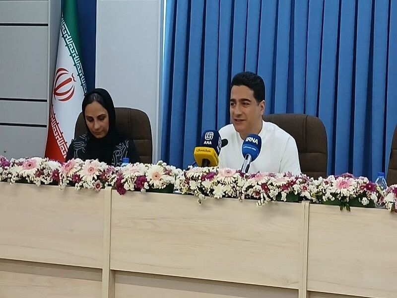 همایون شجریان در میدان آزادی کنسرت رایگان برگزار میکند همایون شجریان در میدان آزادی کنسرت رایگان برگزار میکند