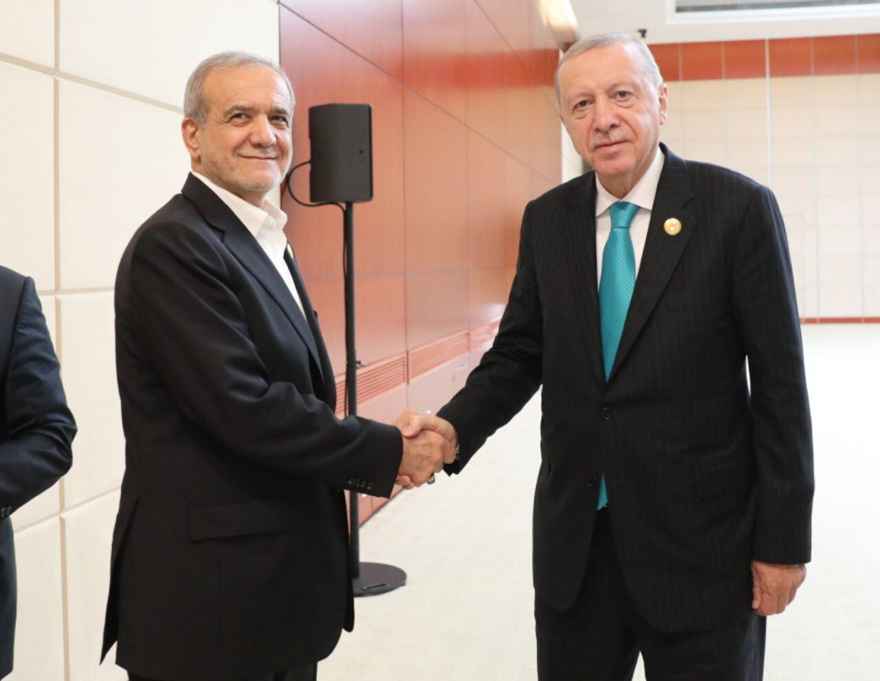 Iran opposes presence of external forces in Caucasus region, says Pezeshkian