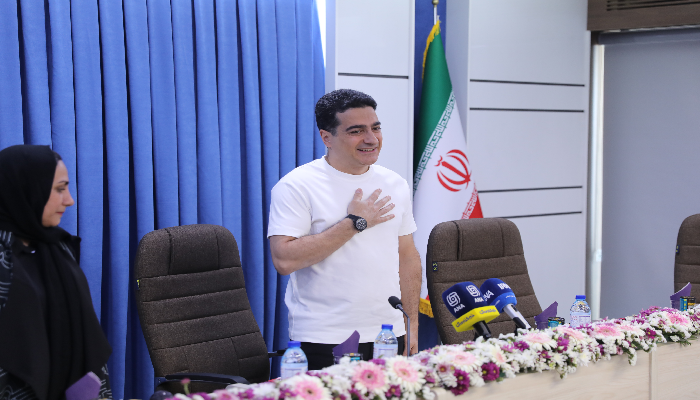 همایون شجریان: بانک صادرات ایران همراه ما در کنار مردم ایستاده است