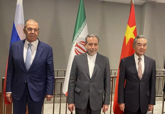کارزار دیپلماتیک ایران در اجلاس شانگهای؛ جلب اجماع در محکومیت فعال‌سازی «اسنپ‌بک»