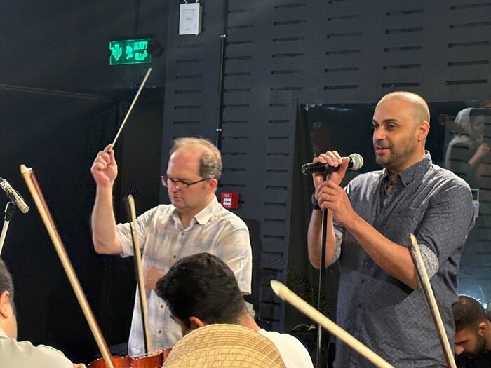 اجرای «اکتبر ۱۹۰۴» و رونمایی از آلبوم «به یاد استاد علینقی وزیری»